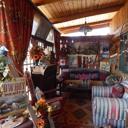 Idle Spurs Log Cabin Bed & Breakfast Black Diamond Exterior foto