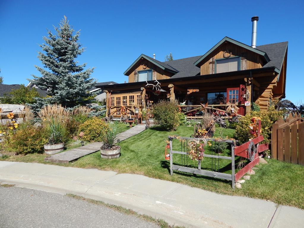 Idle Spurs Log Cabin Bed & Breakfast Black Diamond Exterior foto
